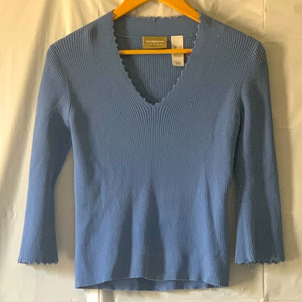 Liz Claiborne Small Long Sleeve V Neck Ribbed Flare Sleeved Sweater